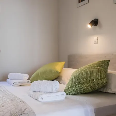 Apartment Maris *