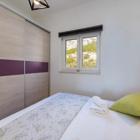 Maris Apartment Makarska
