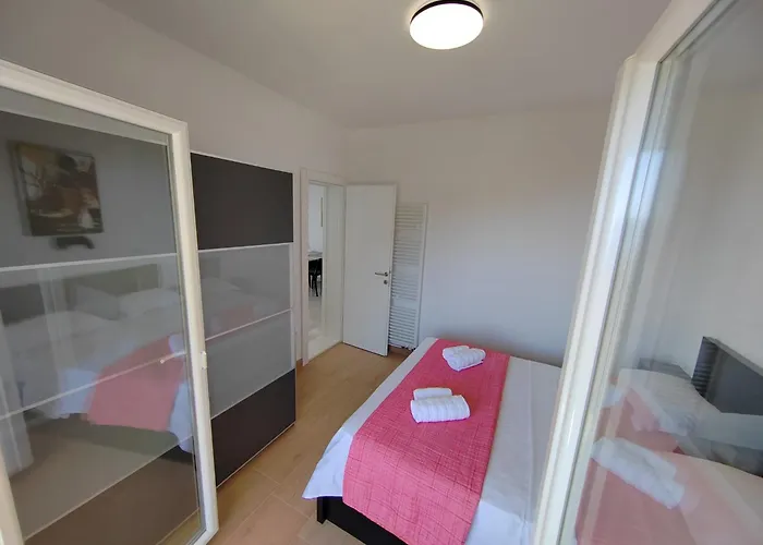 Daire Maris Makarska